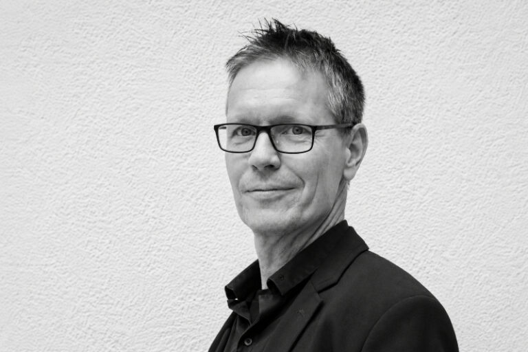 Politische Verfolgung in Deutschland 4 Porträtbild in schwaz-weiß von Michael Meyen