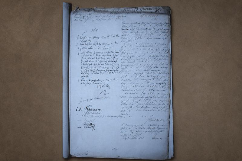 Die Erfindung der Personalakte als Beginn der modernen politischen Verfolgung: Wie der Absolutismus das Individuum erfassbar machte 1 Preussische Personalakte (1823)