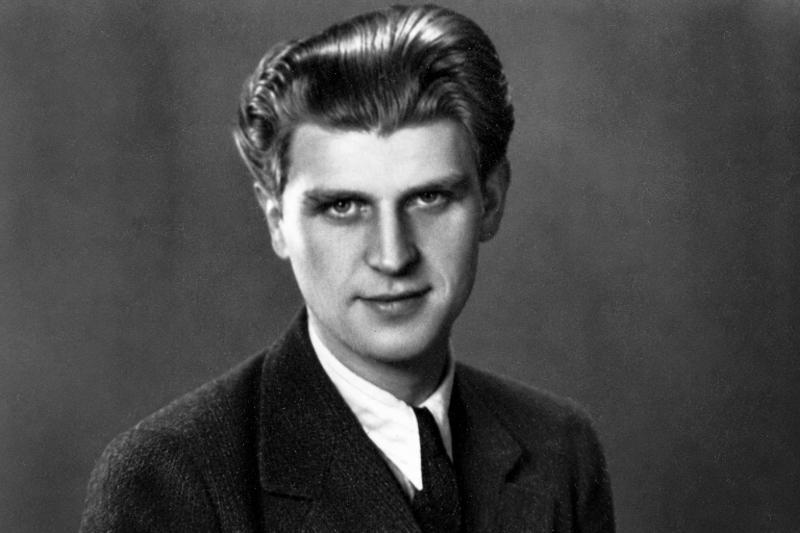Herbert Belter: Freiheitskampf in Leipzig, Hinrichtung in Moskau - Wie die SED und die sowjetische Besatzungsmacht den akademischen Widerstand niederschlugen 1 Porträtbild im Archiv der Universität Leipzig zur Erinnerung an Herbert Belter